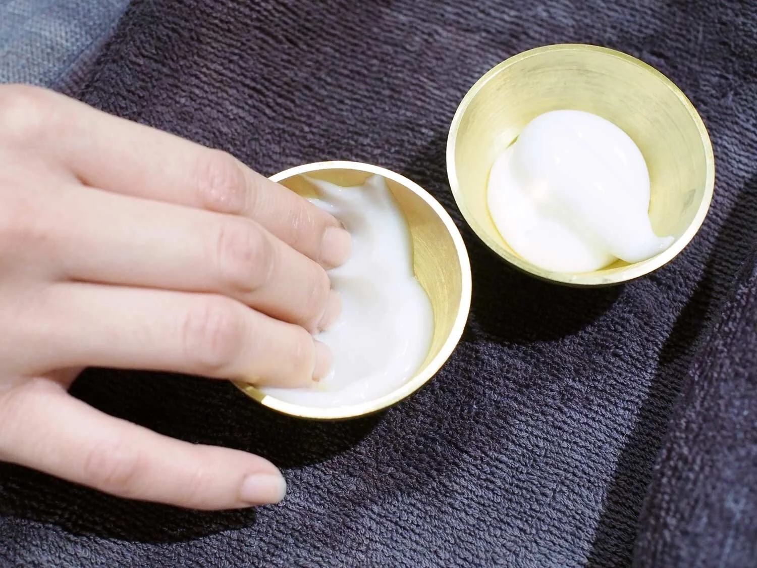 The efficacy of this hair treatment is enhanced by our nano mist technology for deeper infusion of moisture into your hair. This works well together with the Cupuacu Oil as it helps to absorb and retain all the moisture. 